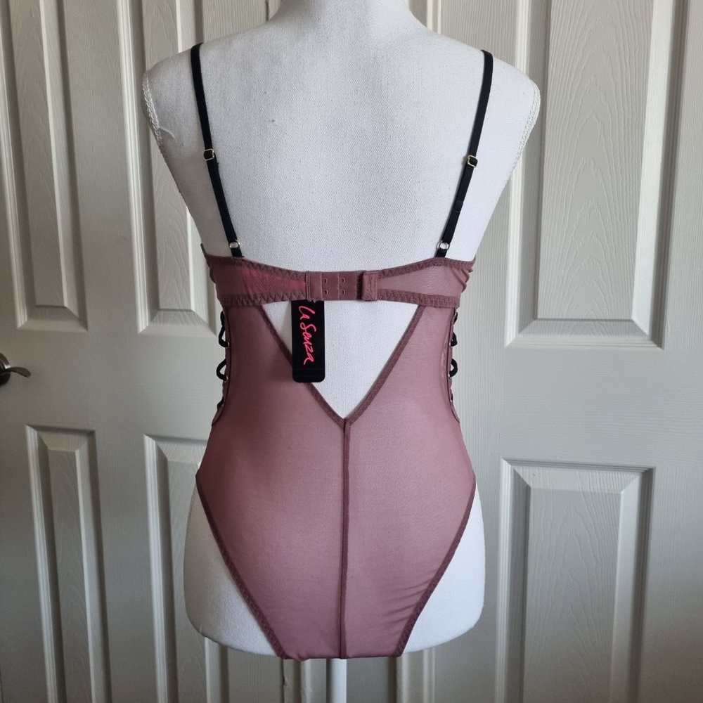 NWT - La Senza Floral Lace & Mesh Bodysuit Size M - Picture 4 of 16